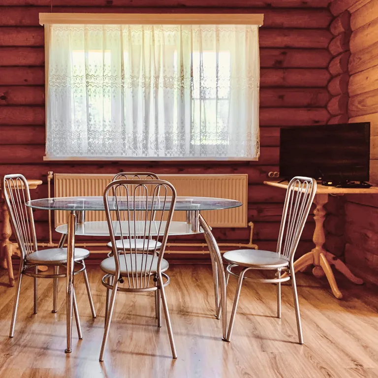 Тёплый и уютный дом Теремок