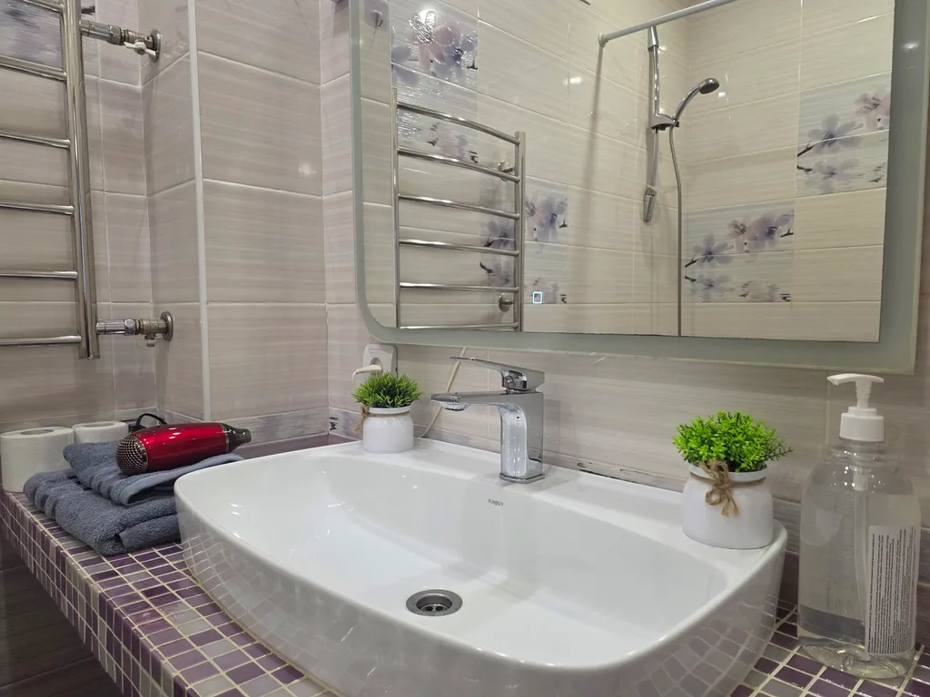 Уютная квартирa рядом со Звёздoчкой