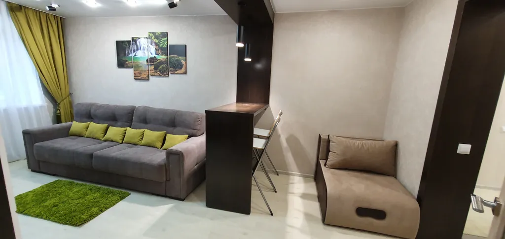 Квартира Новая квартирка возле вокзала — аренда посуточно в Нижний Тагил