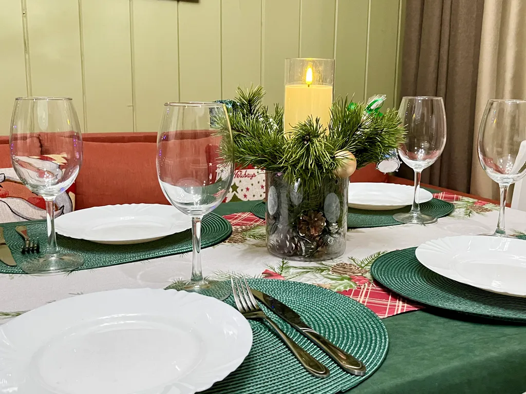 Коттедж Дизайнерский коттедж на берегу озера Волго на Селигере — Турбаза Чайка