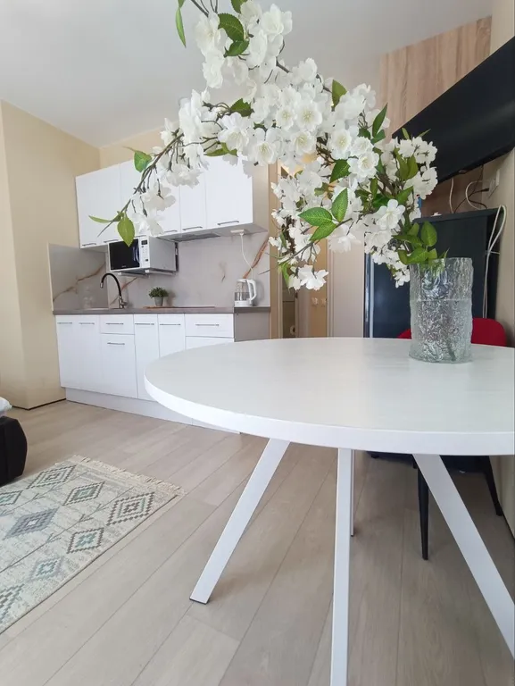 Дизайнерская студия у моря Солнечный акцент