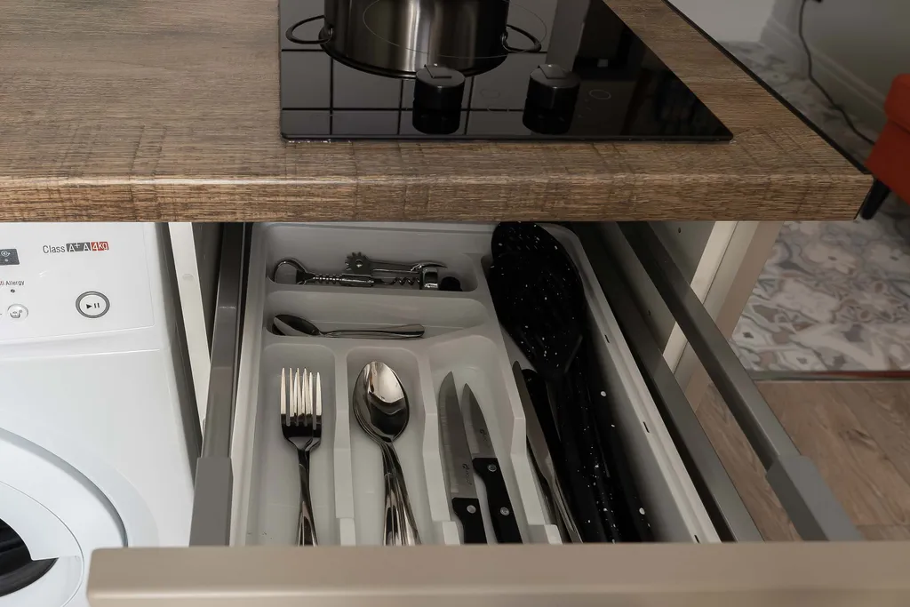 Квартира Квартира Уютная студия у метро. Заезд бесконтактно. Отчётные документы — Москва