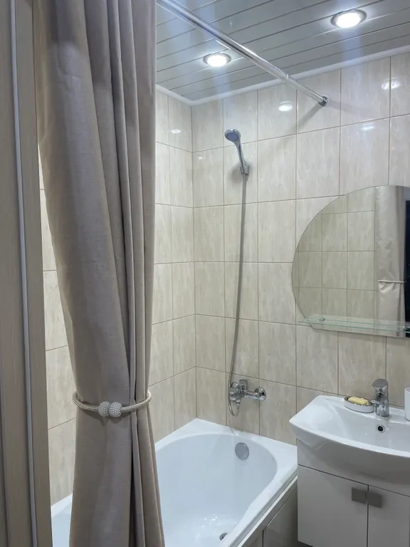 Большая уютная квартира в нижней части города