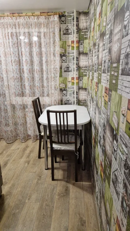 Уютная квартира ждёт своего гостя, в хорошем районе Западного рынка