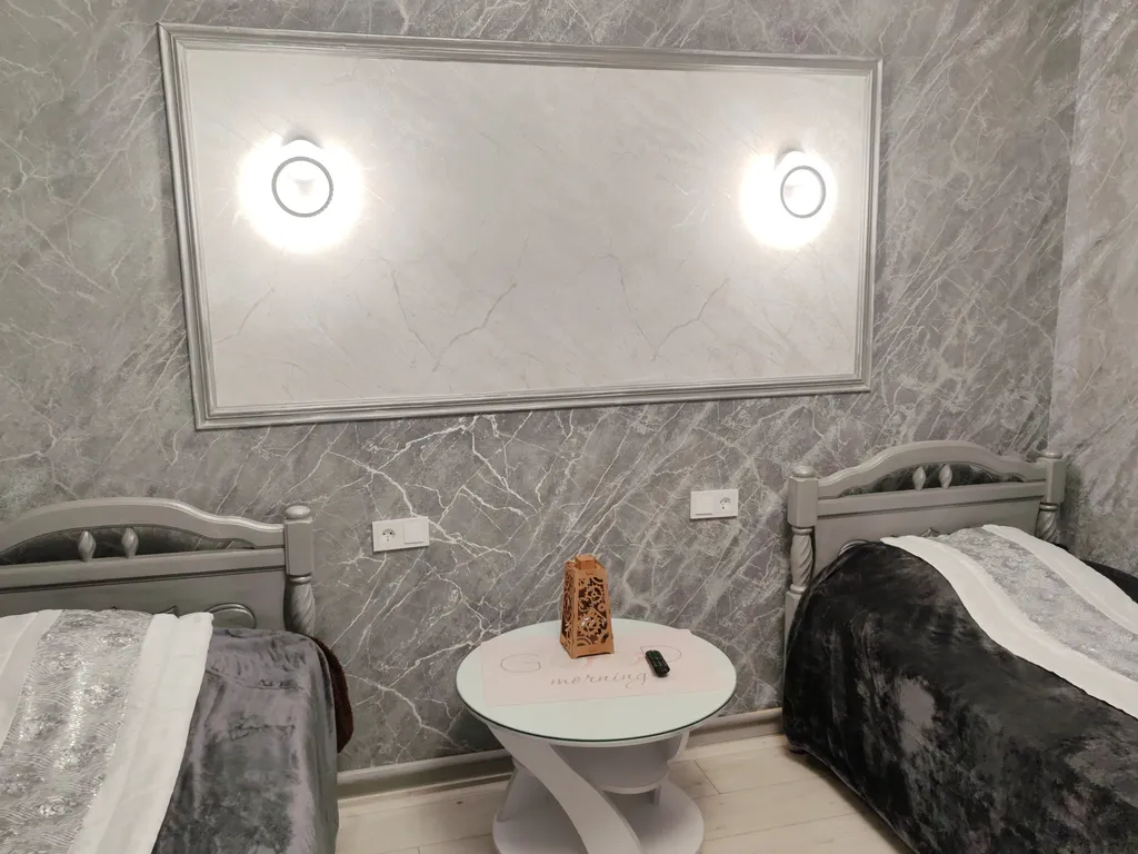 Уютная двухкомнатная квартира с отдельным входом в центре района