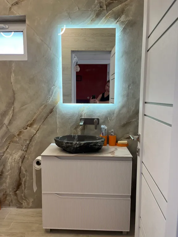 Уютный дом с бассейном