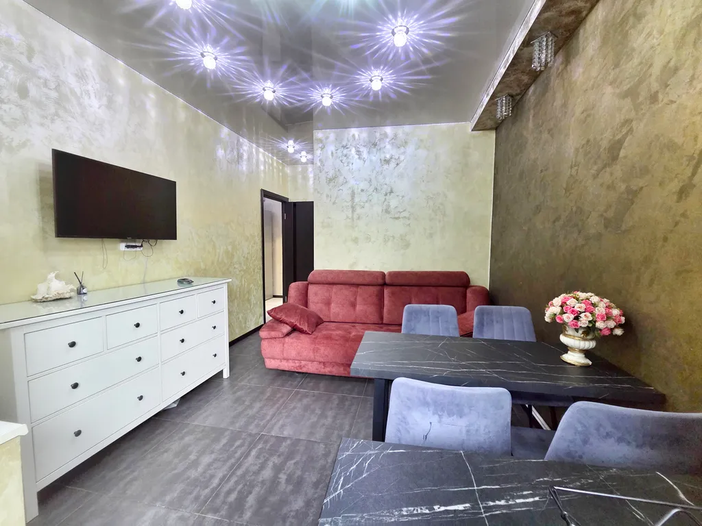 4-комнатная Квартира