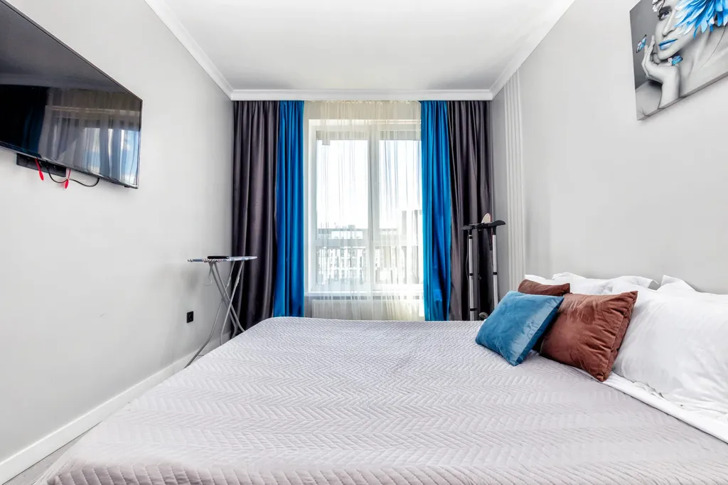 Двухкомнатная квартира возле Экспо, Ботанического сада