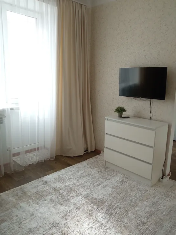 Чистейшая квартира с двумя отдельными кроватями