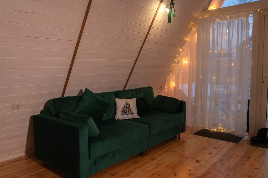 Коттедж A-frame дом Изумруд — Образцово