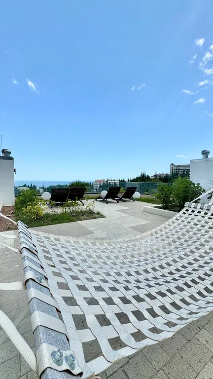 Апартамент с видом на горы и море