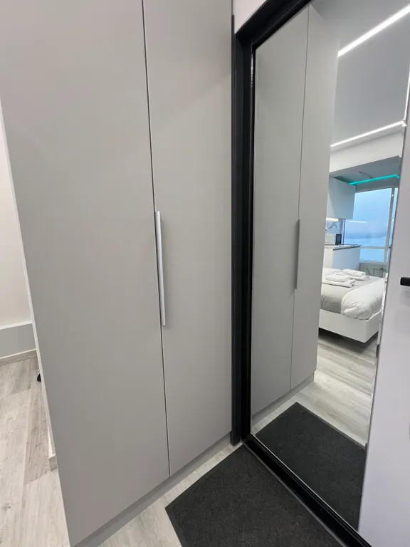 Квартира с панорамным видом на Ангару