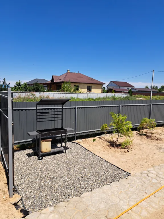 Домик у реки