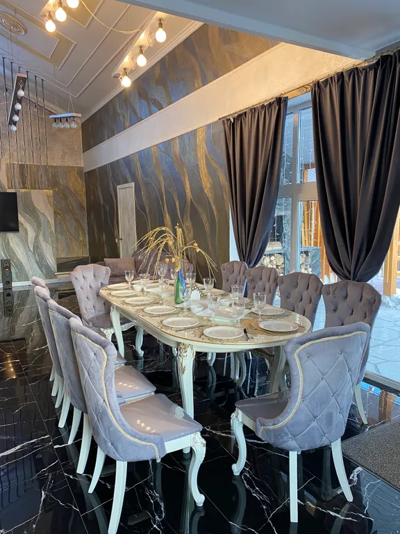 Шикарный и просторный двух этажный коттедж со вторым светом и баней