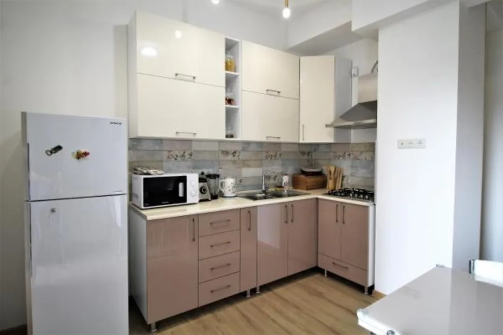 4-комнатная Квартира