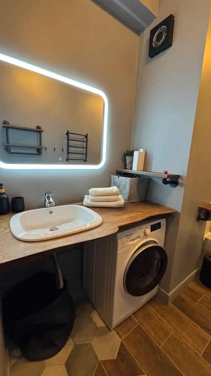 Апартамент Synth Wave