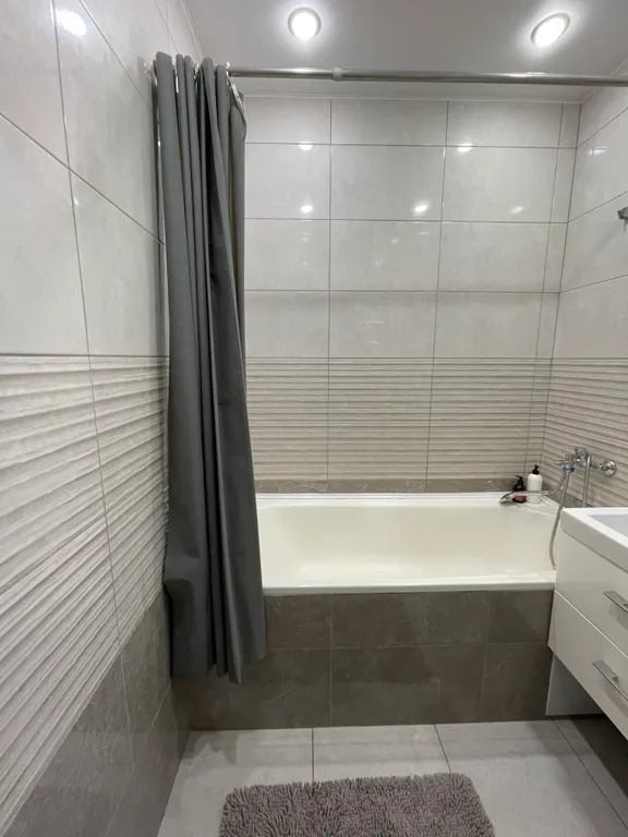 Квартира Красивая квартира — Омск