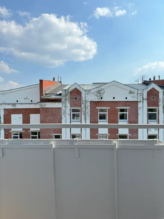 Стильная квартира рядом с набережной