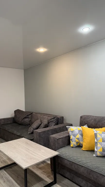 Уютная двухкомнатная квартира на 2 этаже недалеко от склона