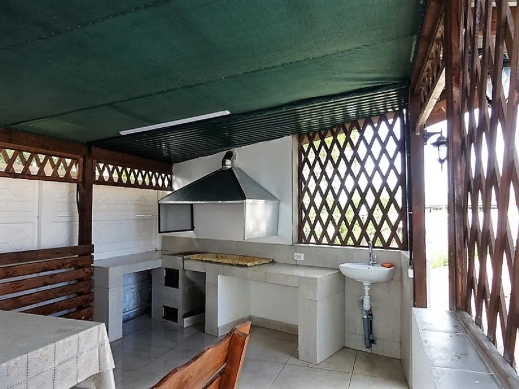 4-комнатная Квартира