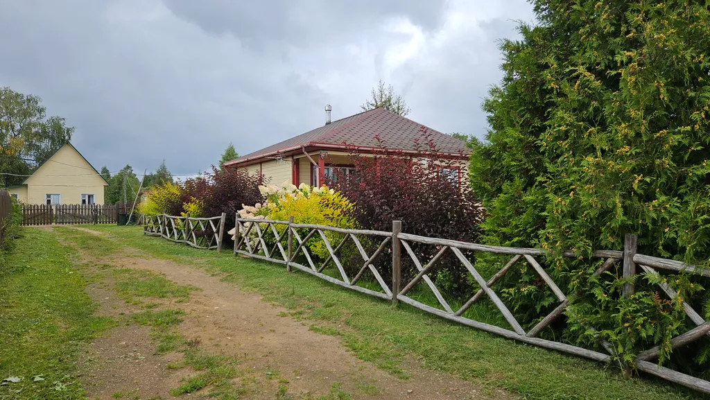 Уютный домик на берегу Селигера