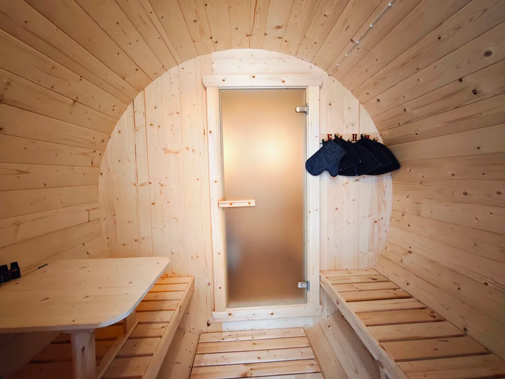 Коттедж Русский домик с печью и банькой — Кискелово