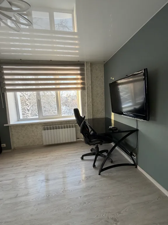 Просторная двухкомнатная квартира на набережной