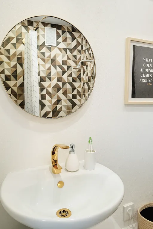 1-комнатная в доме бизнес-класса, рядом с парком Дельфин