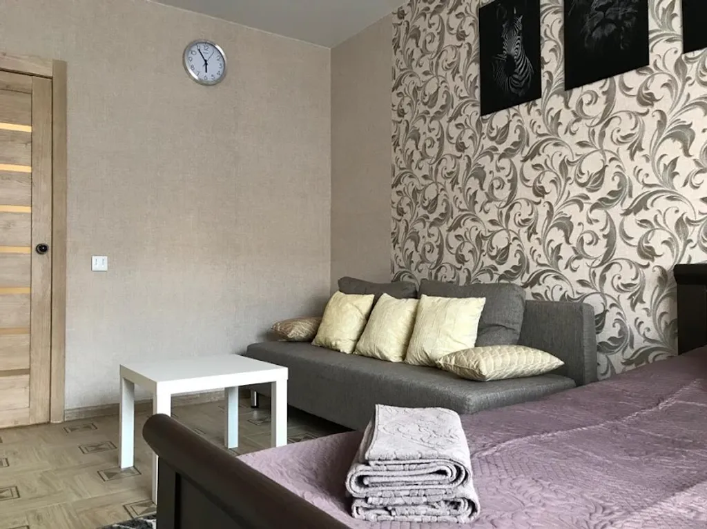 Новая большая квартира с хорошим ремонтом в 3 минутах езды от М4