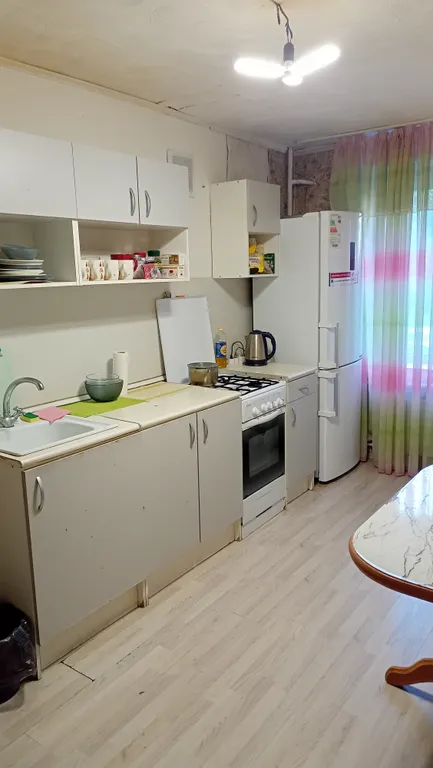 Просторная 3-комнатная квартира рядом с аквапарком и Ледовым Дворцом