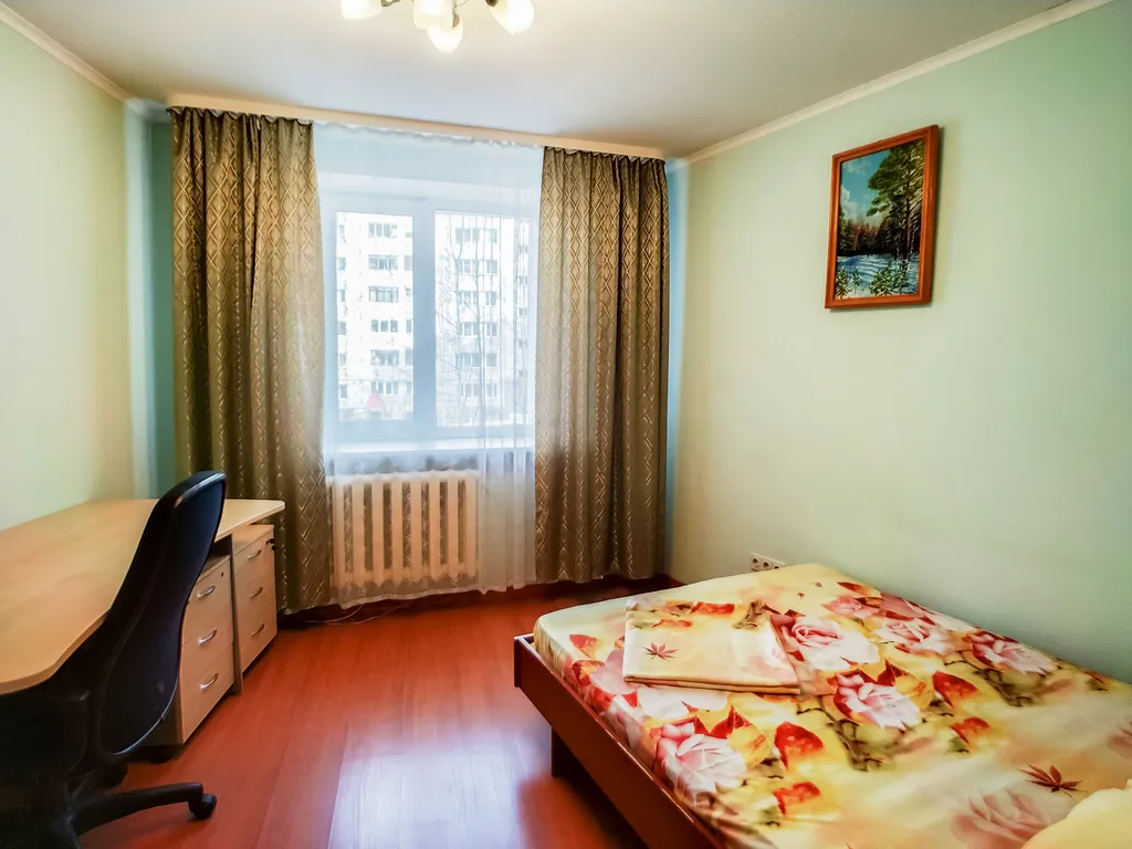 3-комнатная Квартира — аренда посуточно в Пермь