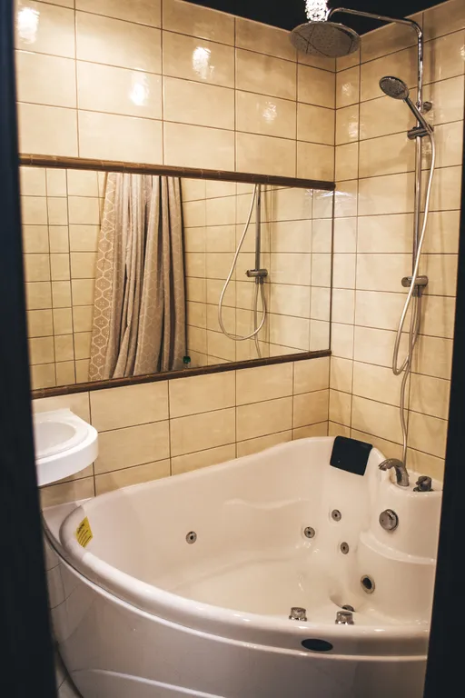 Уютная квартира-студия с джакузи