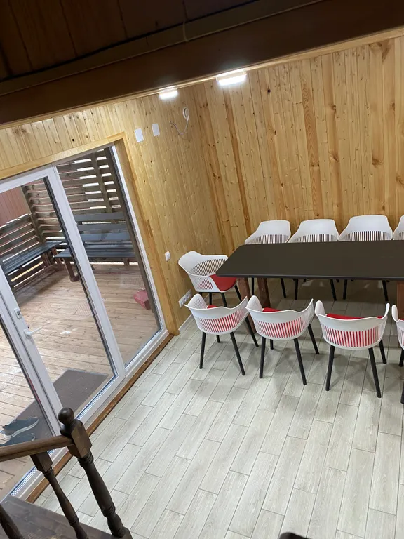 Коттедж с баней