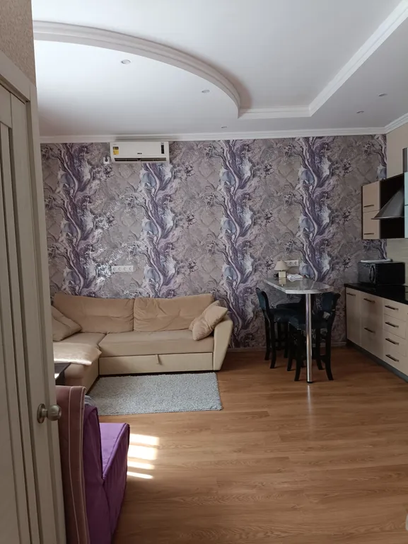 Квартира под шикарной пальмой