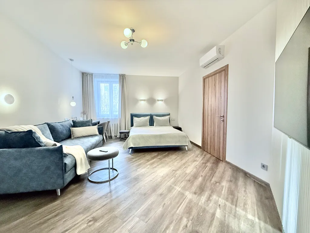 Квартира с видом на купол Исаакиевского собора — аренда посуточно в Санкт-Петербург