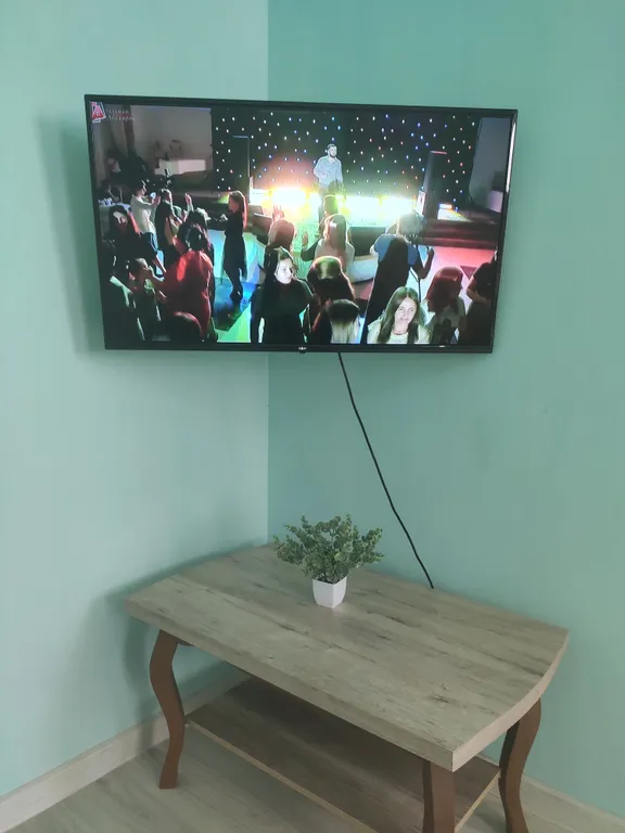 Небольшой дом на берегу Каспийского моря