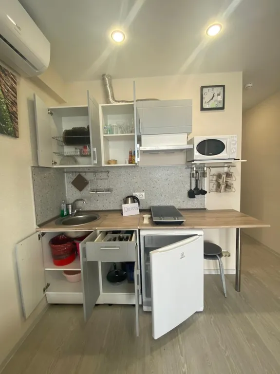 Студия на берегу моря