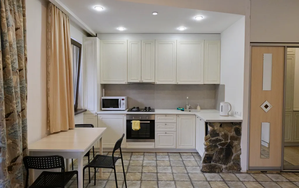 Апартаменты с террасой на березовой