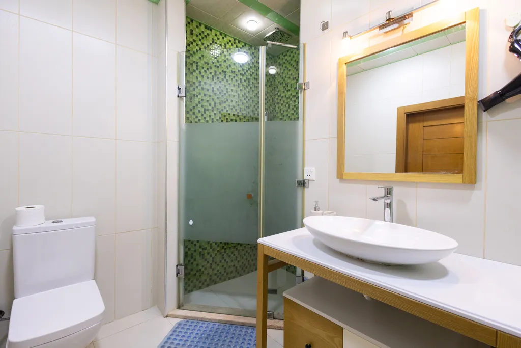 Апартаменты с видом на торговую улицу