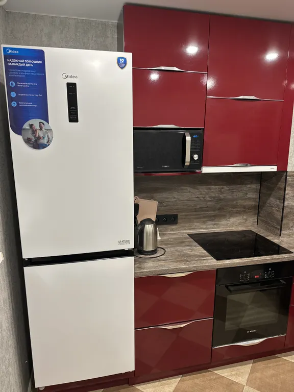 Благоустроенная 1-комнатная квартира, помогу с экскурсиями в заполярье