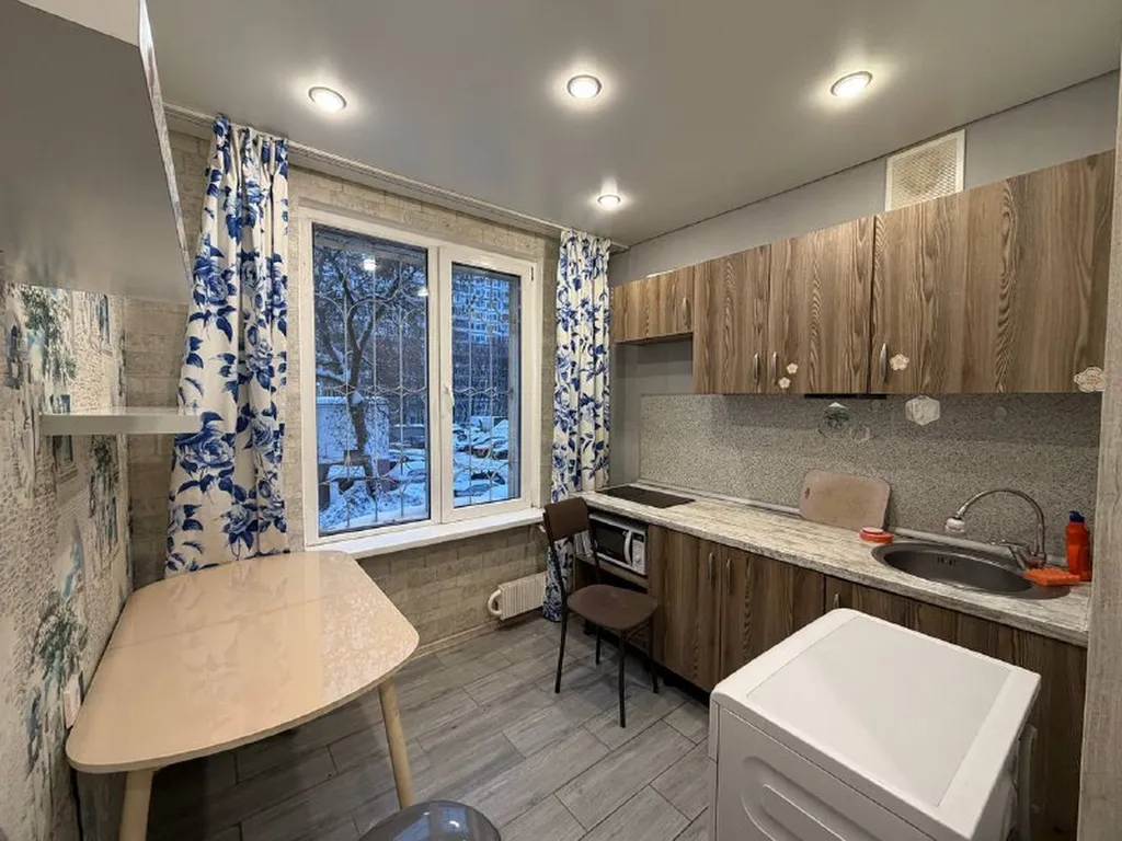 Квартира 3-комнатная Квартира — Москва