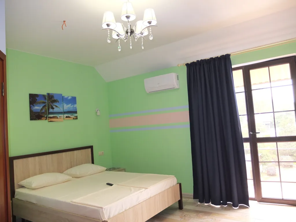 Семейный полулюкс для 2х взрослых и 2х детей