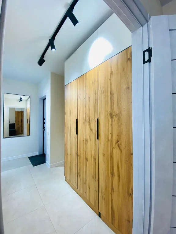 Двухкомнатный апартамент с красивым видом и евроремонтом