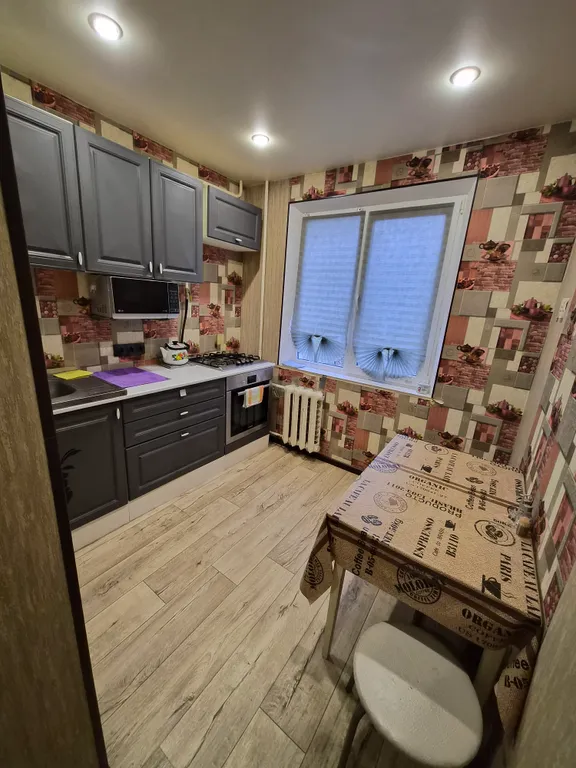 Двухкомнатная квартира в Южном микрорайоне