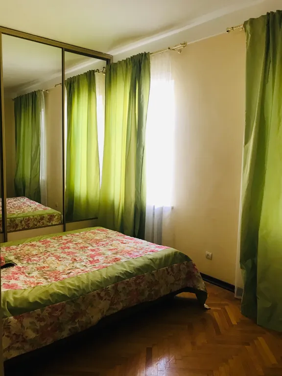 Уютный дом в центре города