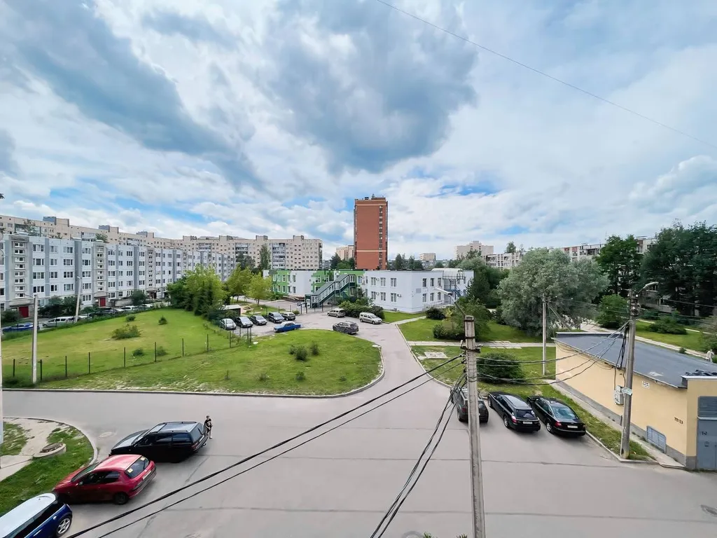 Квартира Просторная, уютная квартира с качественным ремонтом в хорошем доме — Тосно