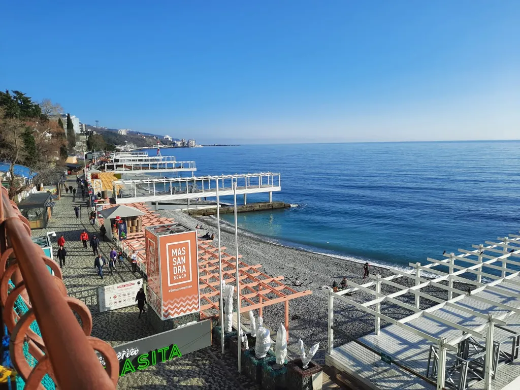 Апартаменты в 20 метрах от моря