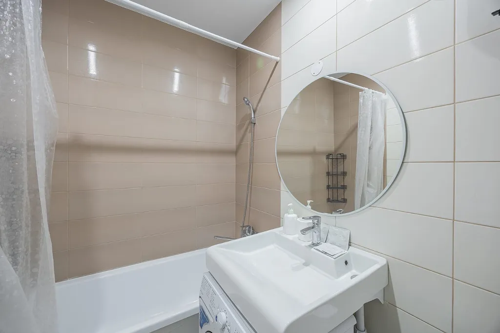 Видовая 1-комнатная квартира в ЖК Цветы