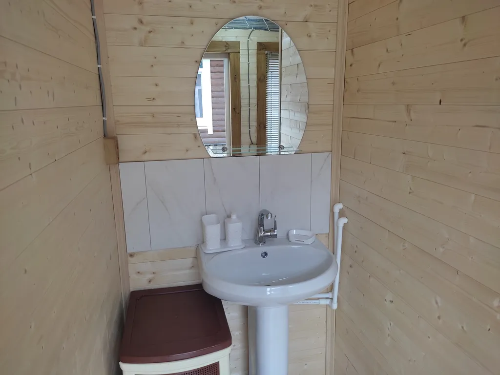 Шале с видом на лес и горы