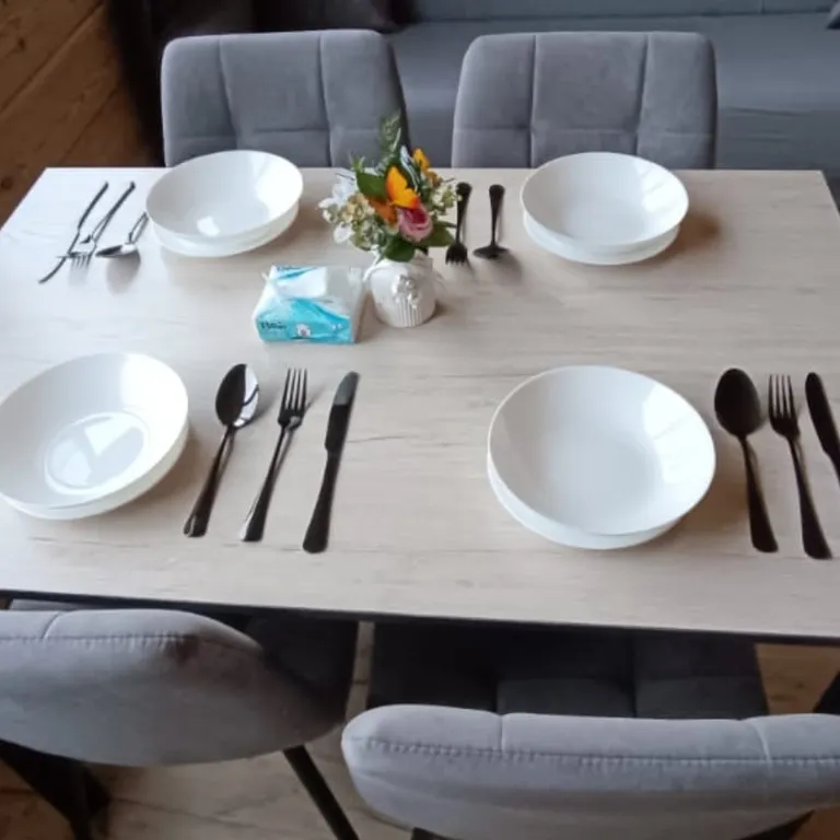 Дома для отдыха "Ипиней" С видами на домашние вулканы, город, бухту